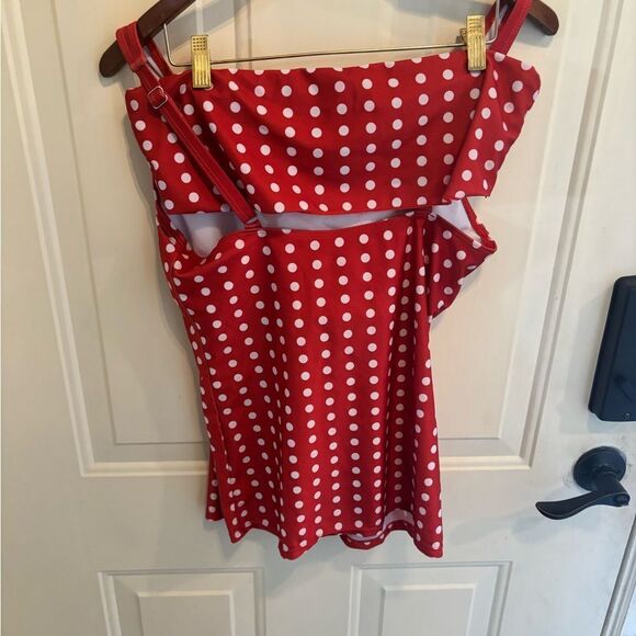 Amazon Red and White Polka Dot Tankini size L Swimwear - Picture 5 of 5
